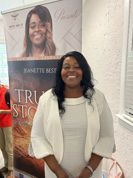 Jeanette Best preaches at Gulfview 2026