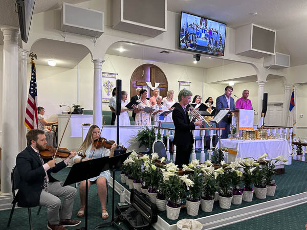 Choir and musicians perform on Easter Sunday service